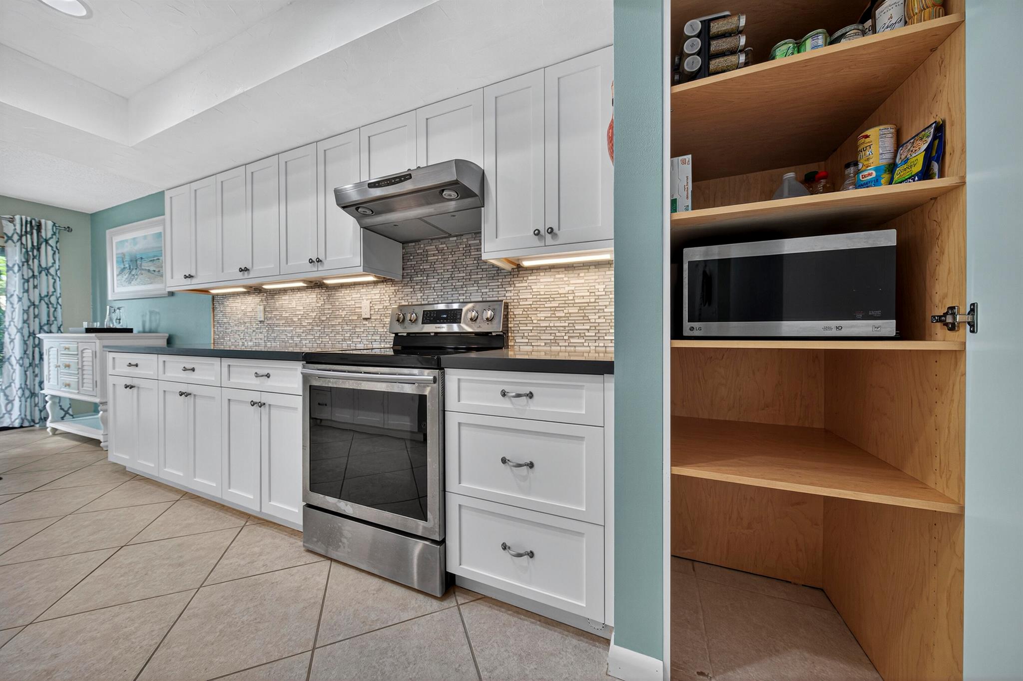 LAKES OF DEER CREEK CONDO - Residential