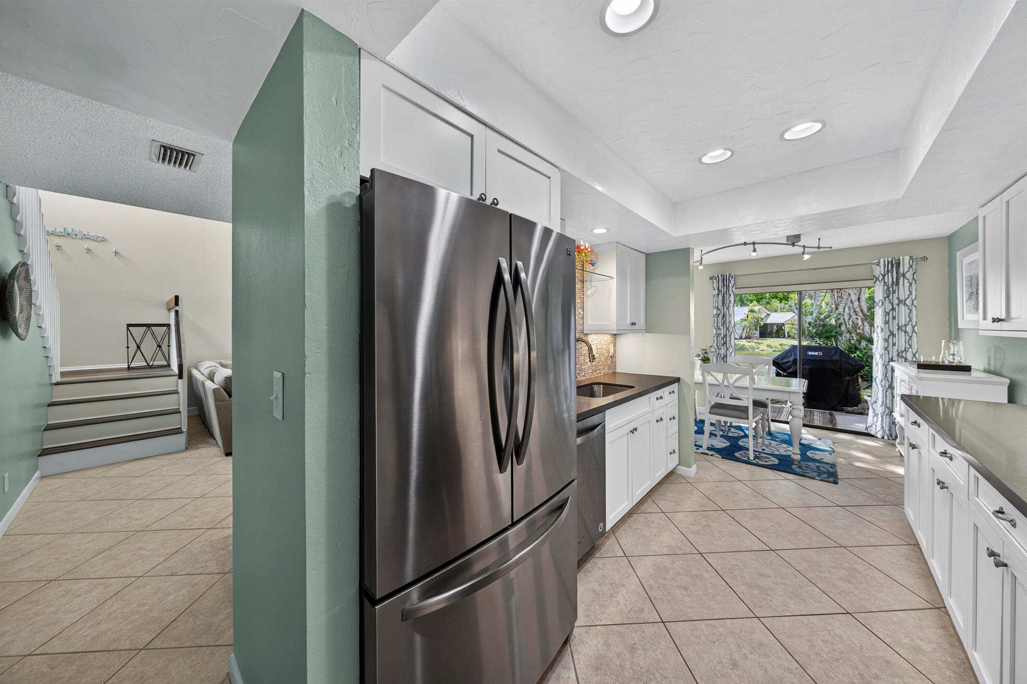 LAKES OF DEER CREEK CONDO - Residential