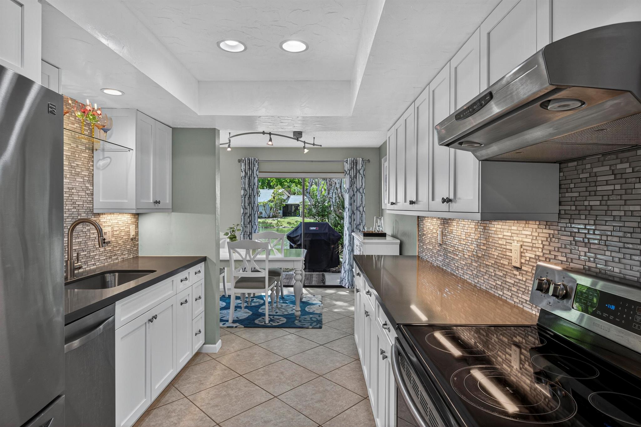 LAKES OF DEER CREEK CONDO - Residential