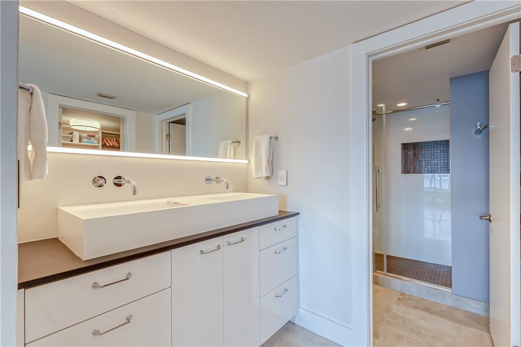 Playa Del Mar Condo - Residential