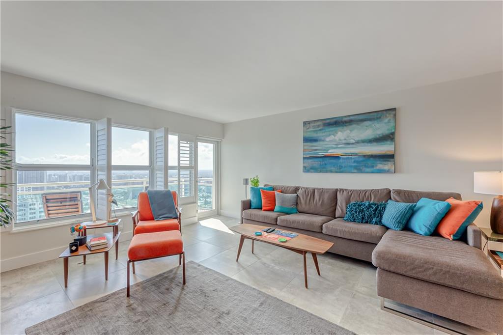 Playa Del Mar Condo - Residential