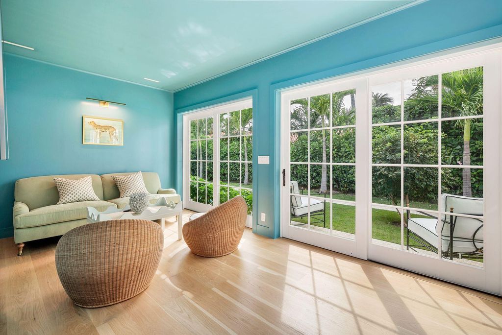 Photo of 266 Colonial Lane, Palm Beach, FL 33480 (MLS # R11038140)