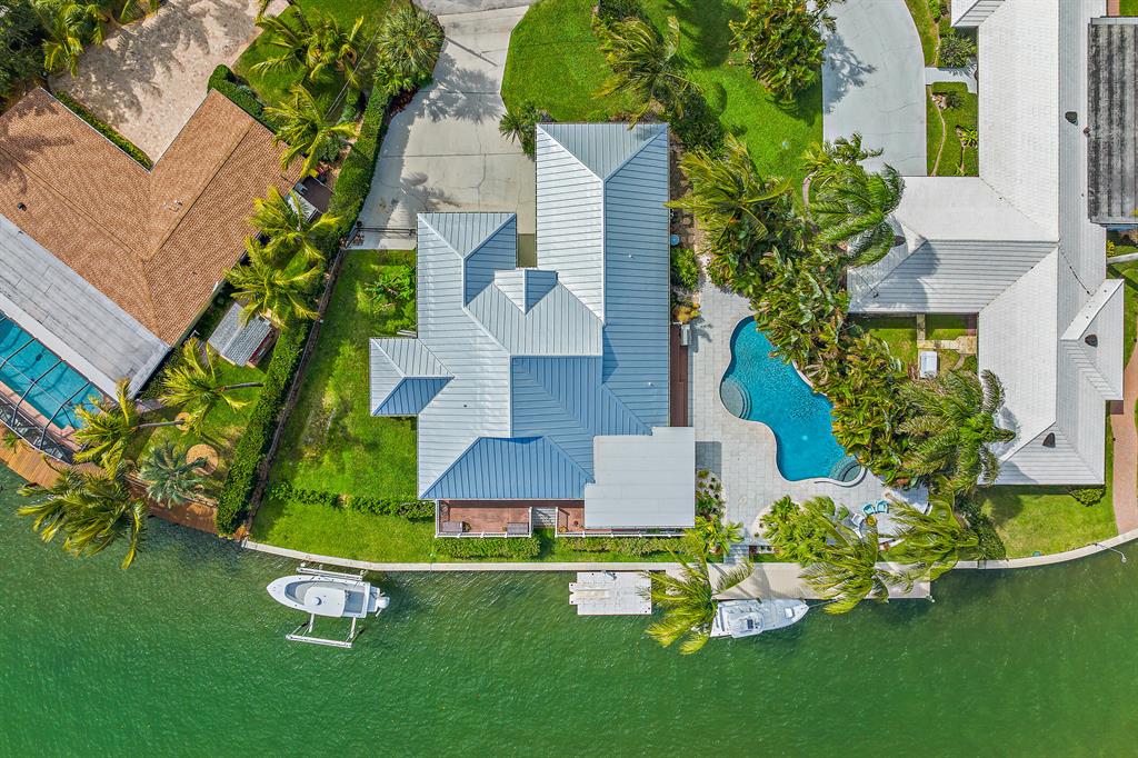 RIO VISTA REPL OF ISLAND - Residential