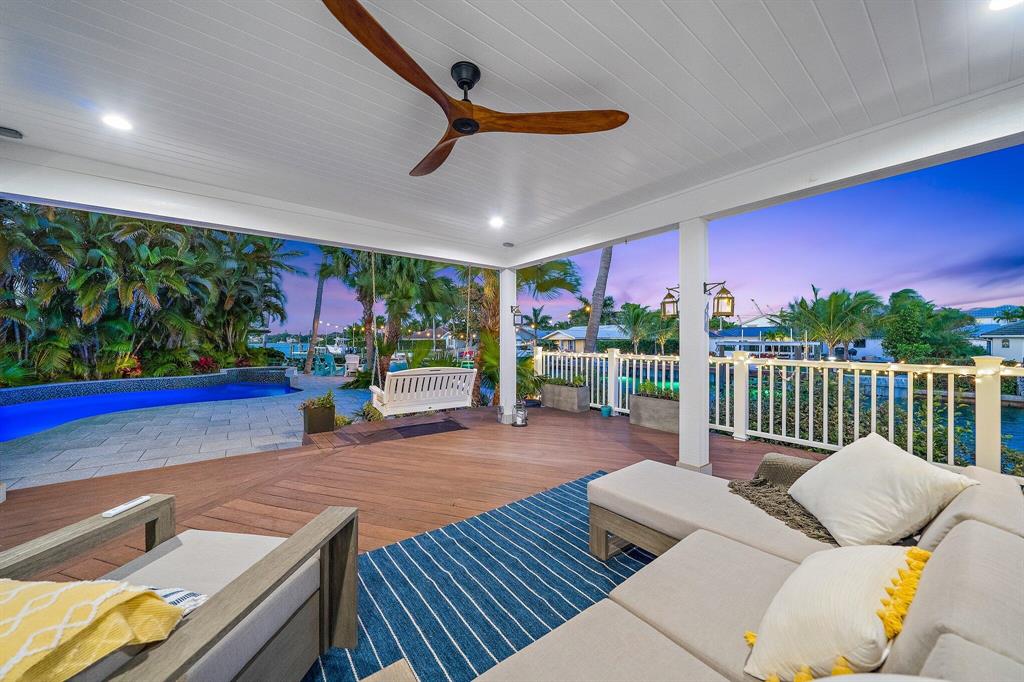 RIO VISTA REPL OF ISLAND - Residential