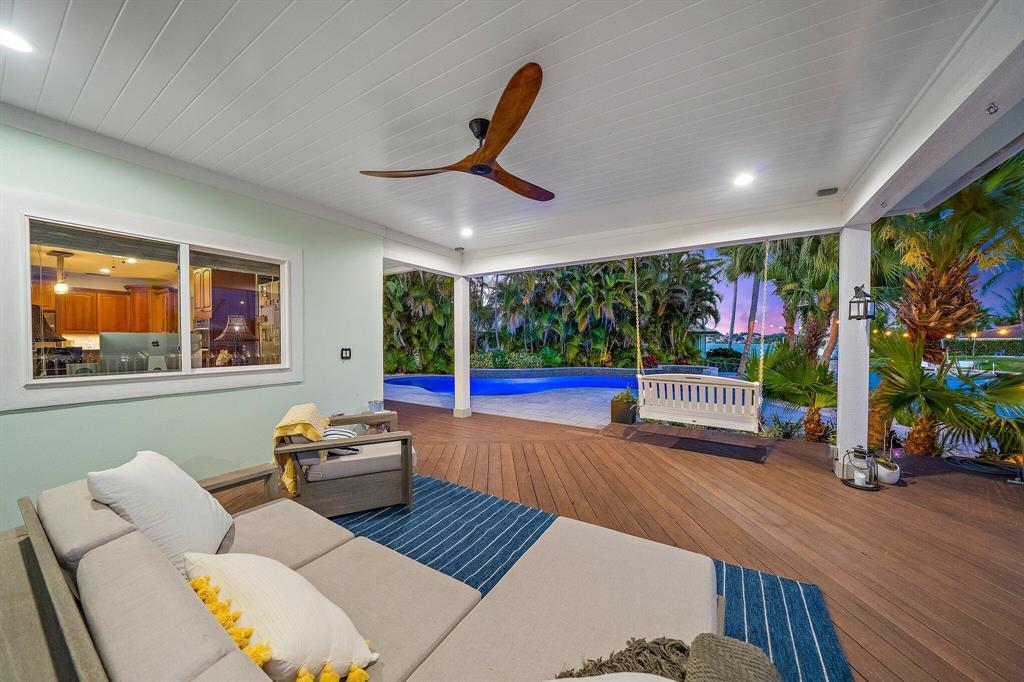 RIO VISTA REPL OF ISLAND - Residential