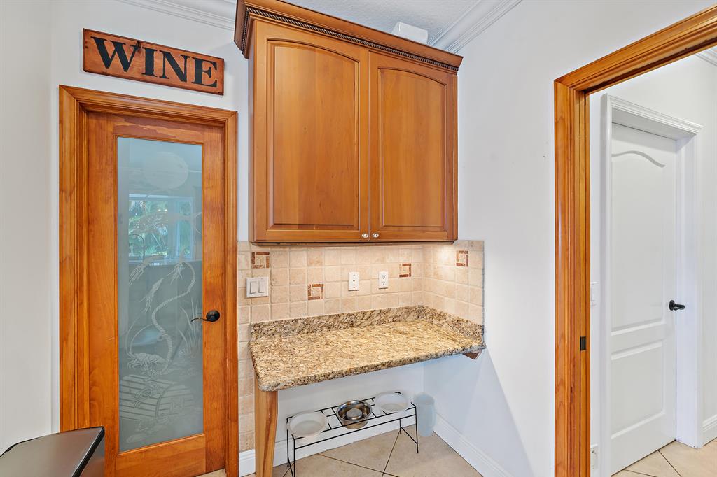 RIO VISTA REPL OF ISLAND - Residential