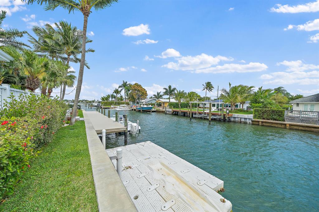 RIO VISTA REPL OF ISLAND - Residential