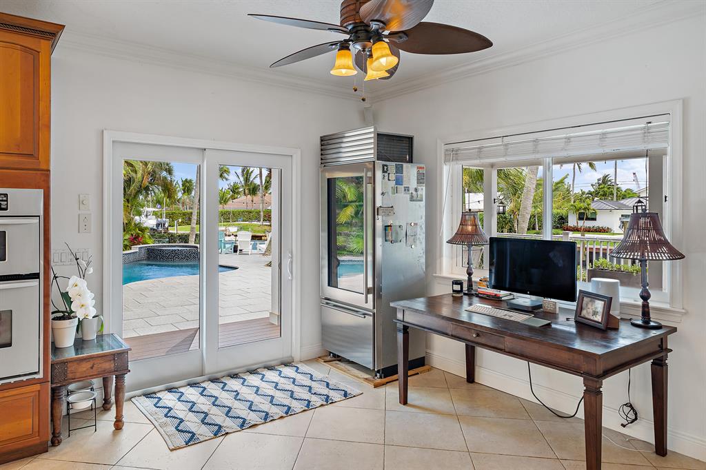 RIO VISTA REPL OF ISLAND - Residential