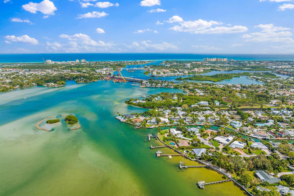 RIO VISTA REPL OF ISLAND - Residential