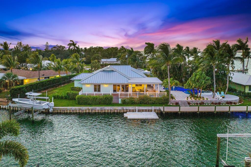 RIO VISTA REPL OF ISLAND - Residential