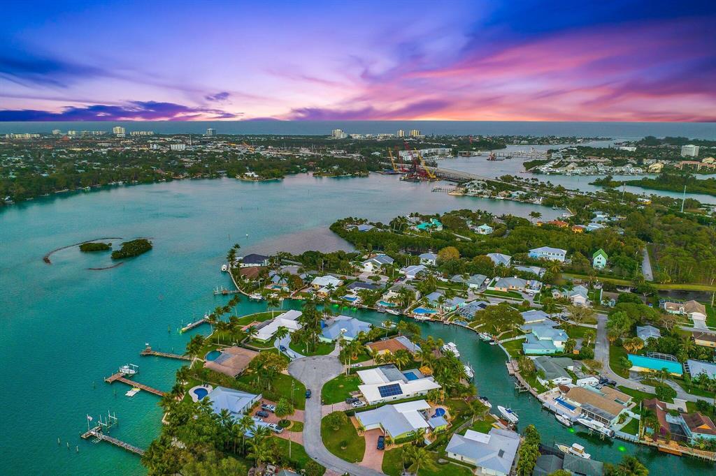 RIO VISTA REPL OF ISLAND - Residential