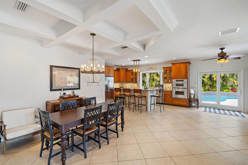 RIO VISTA REPL OF ISLAND - Residential