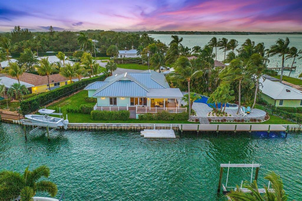 RIO VISTA REPL OF ISLAND - Residential