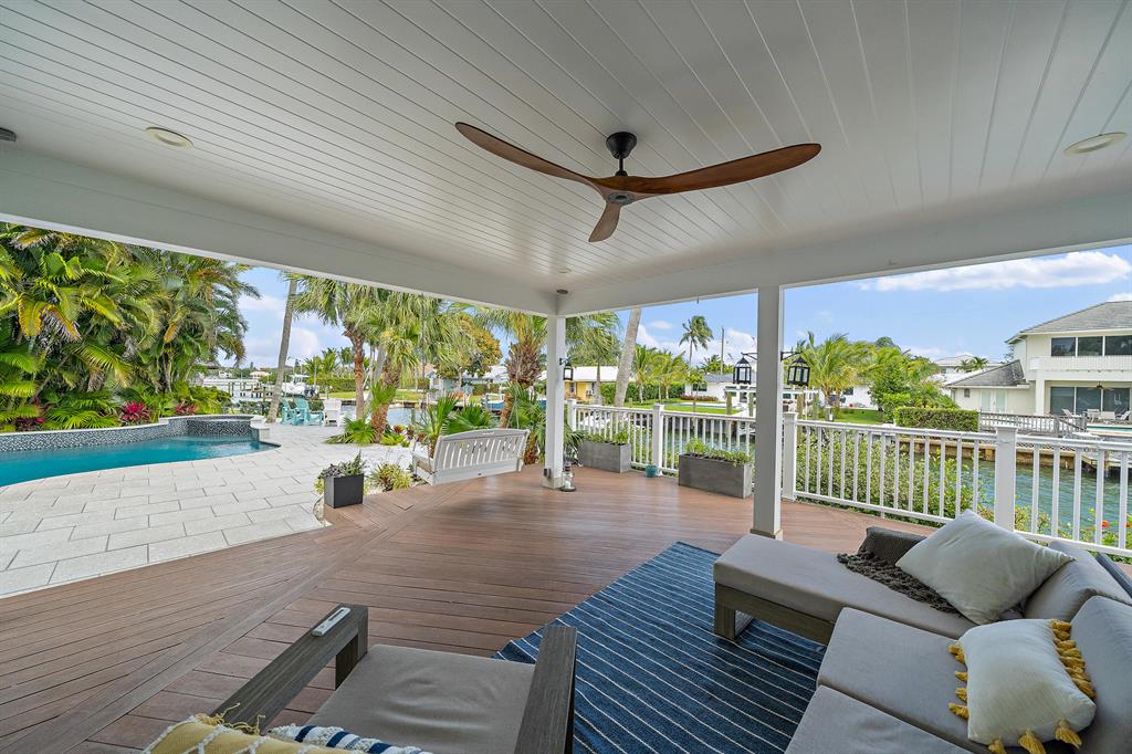 RIO VISTA REPL OF ISLAND - Residential