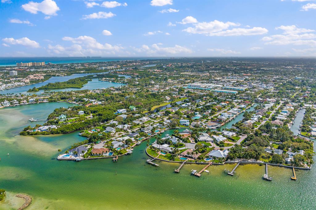 RIO VISTA REPL OF ISLAND - Residential