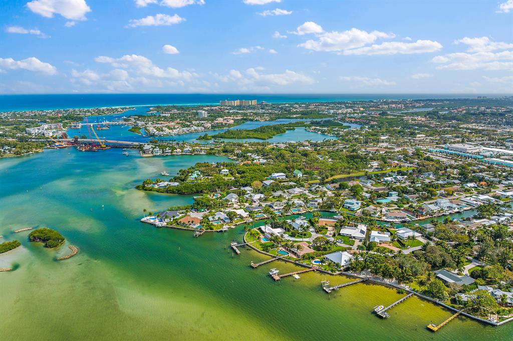 RIO VISTA REPL OF ISLAND - Residential