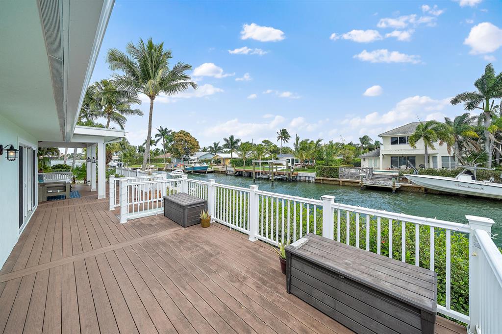 RIO VISTA REPL OF ISLAND - Residential