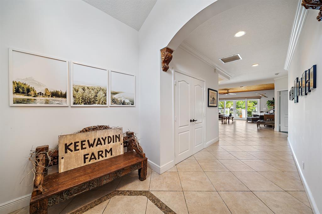 RIO VISTA REPL OF ISLAND - Residential