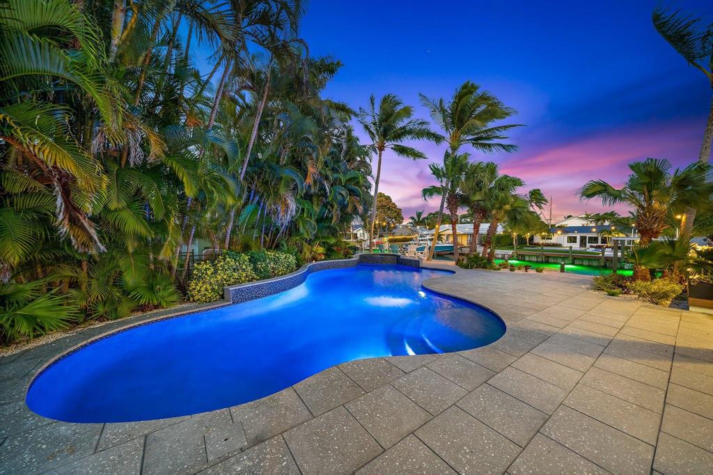 RIO VISTA REPL OF ISLAND - Residential