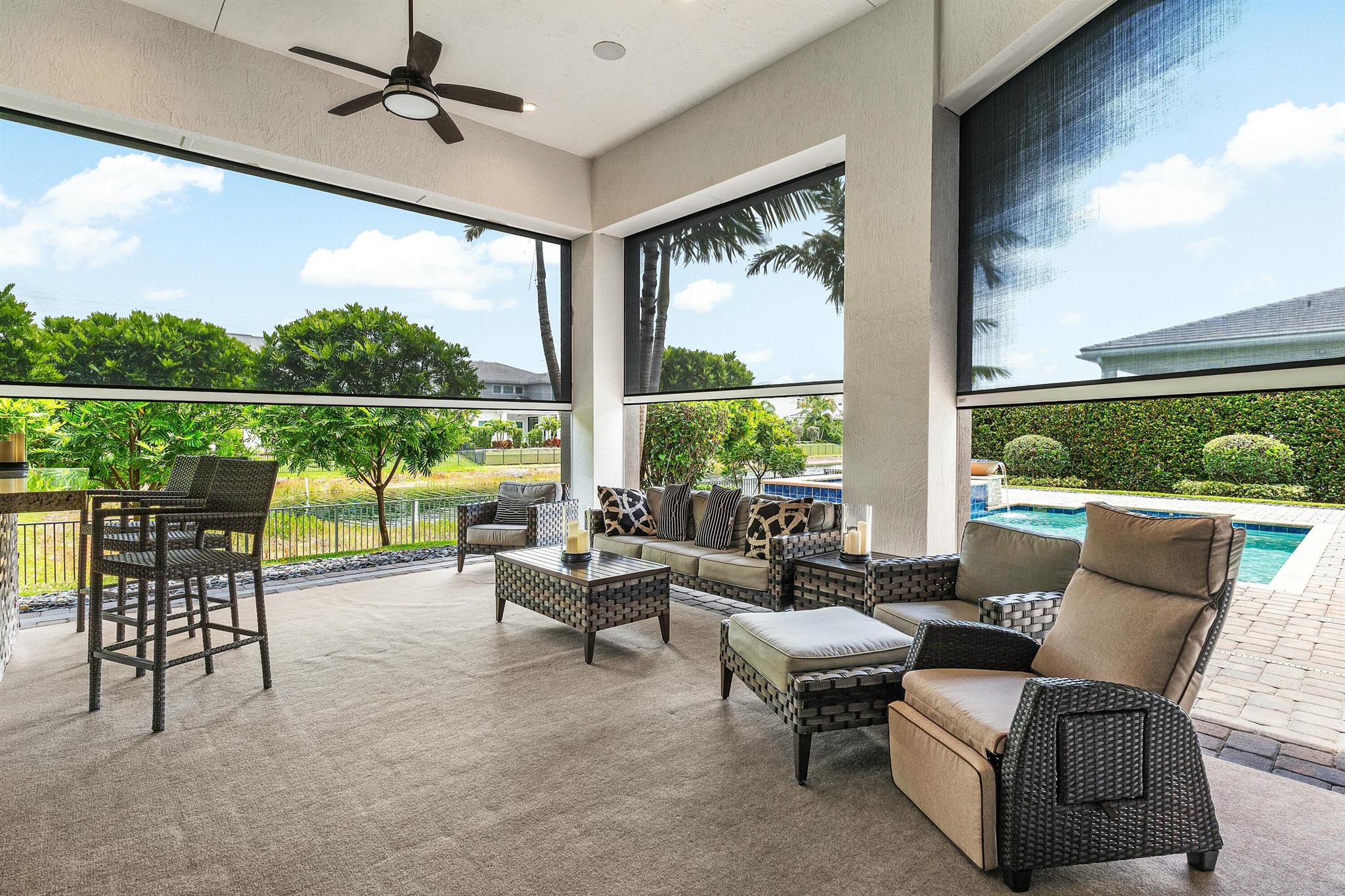 ROYAL PALM POLO - Residential