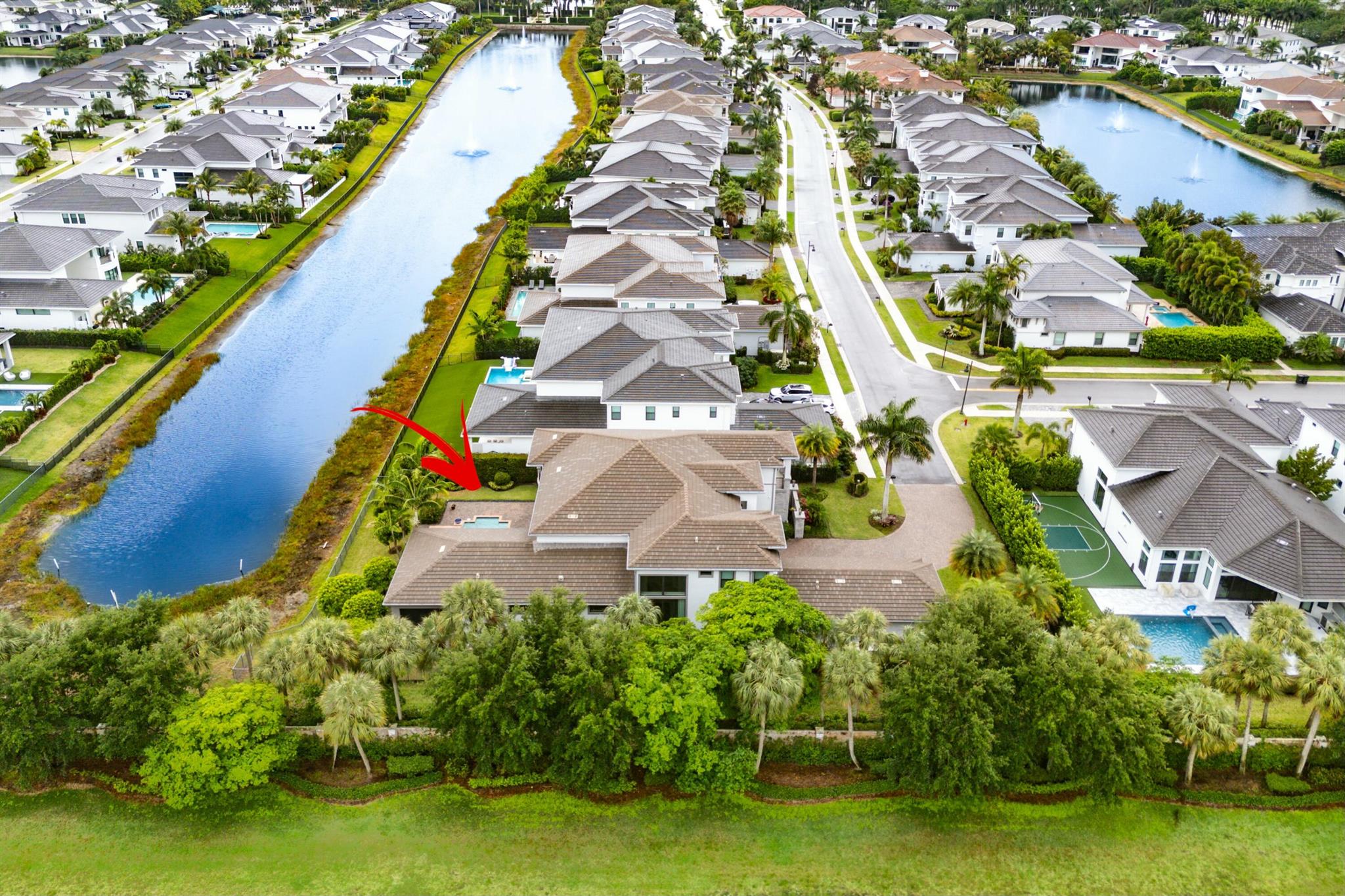 ROYAL PALM POLO - Residential