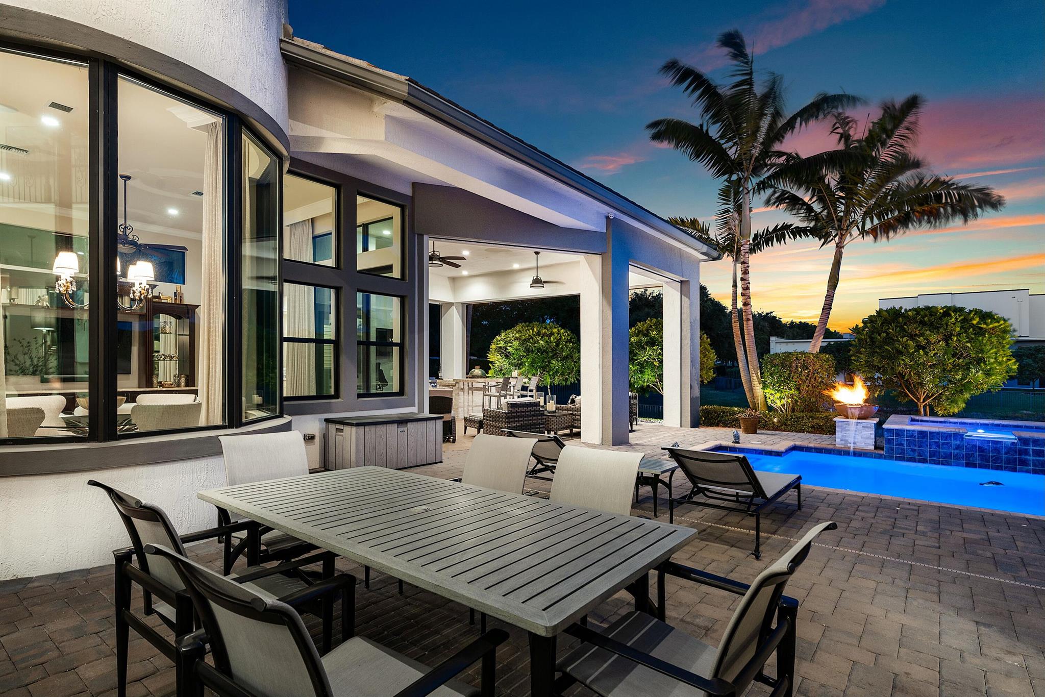 ROYAL PALM POLO - Residential