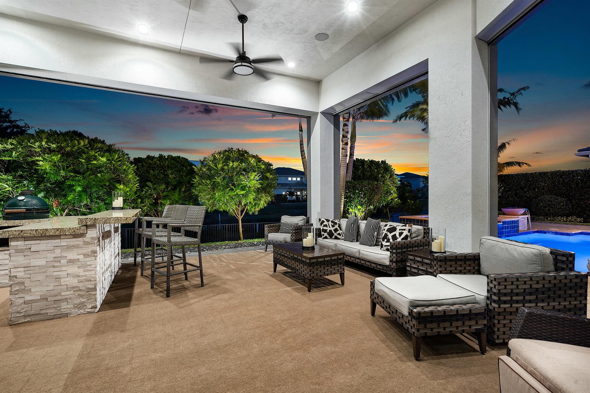 ROYAL PALM POLO - Residential