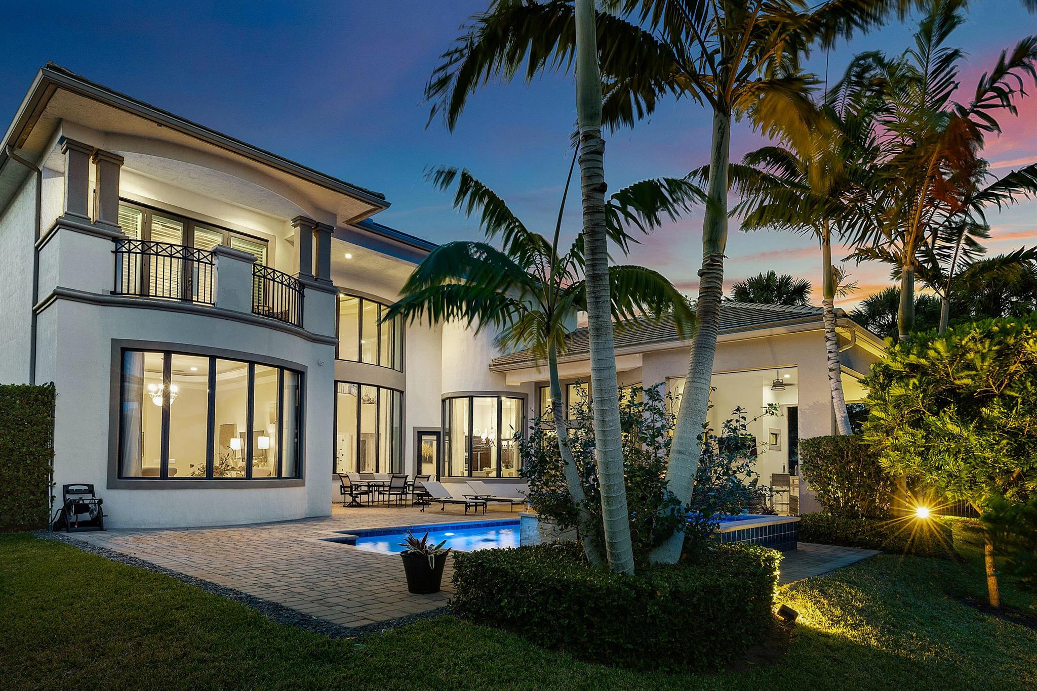 ROYAL PALM POLO - Residential