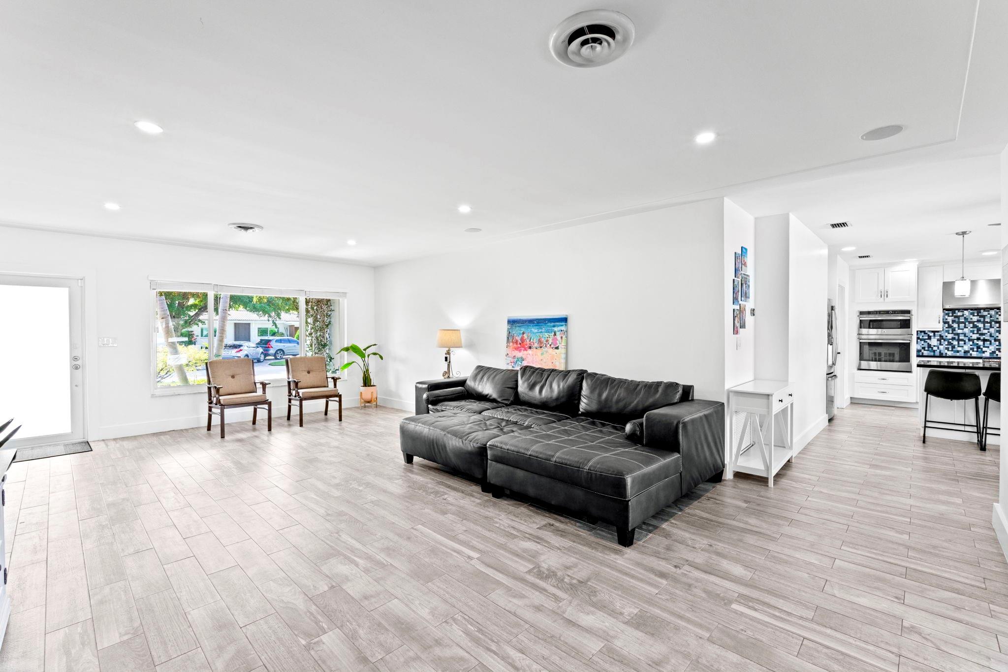 Bel-Air Isle - Residential