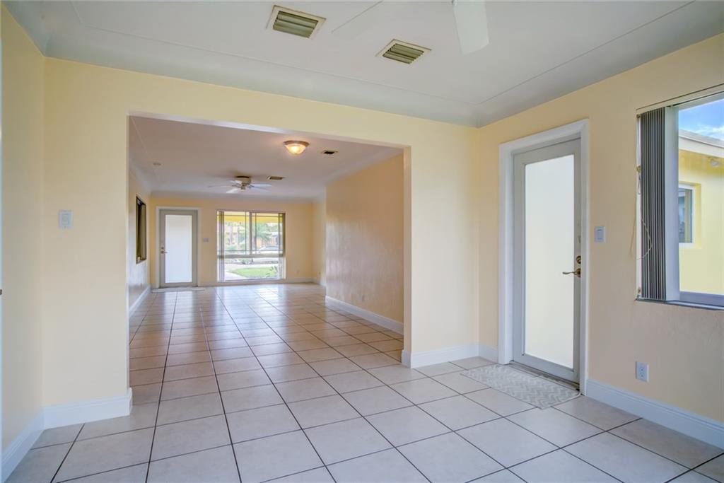 North Andrews Gardens 30- - Residential