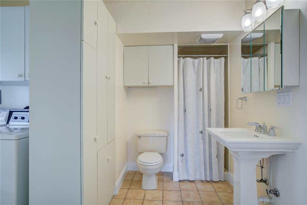 North Andrews Gardens 30- - Residential