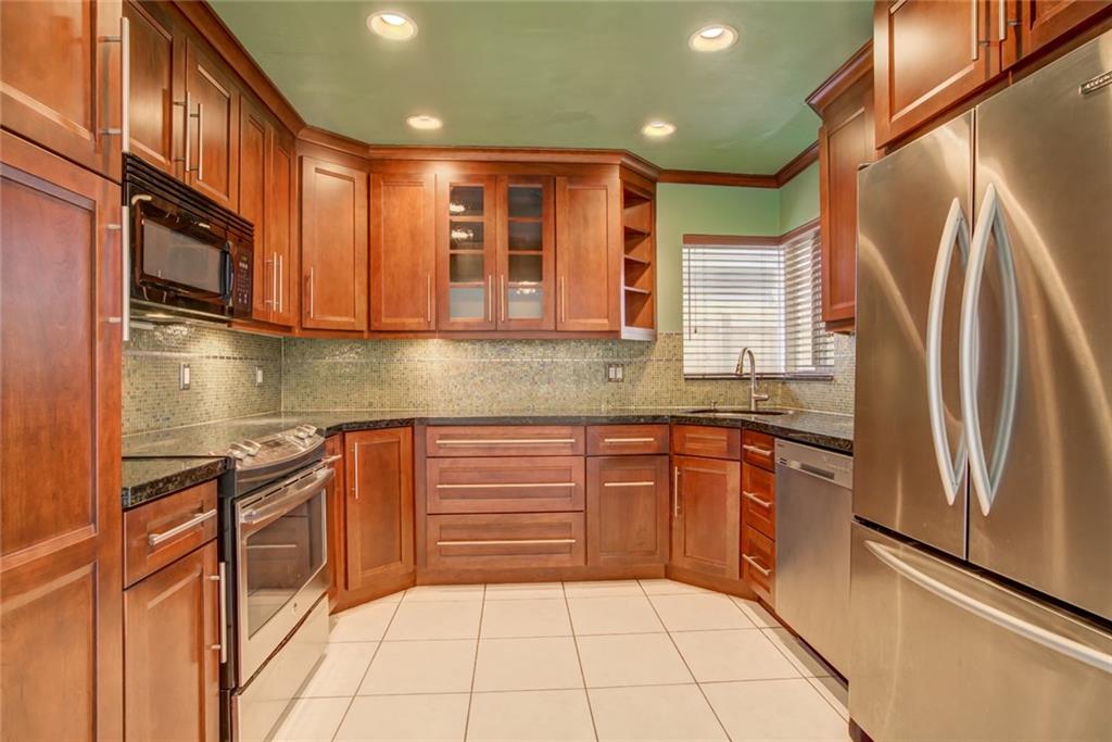 North Andrews Gardens 30- - Residential