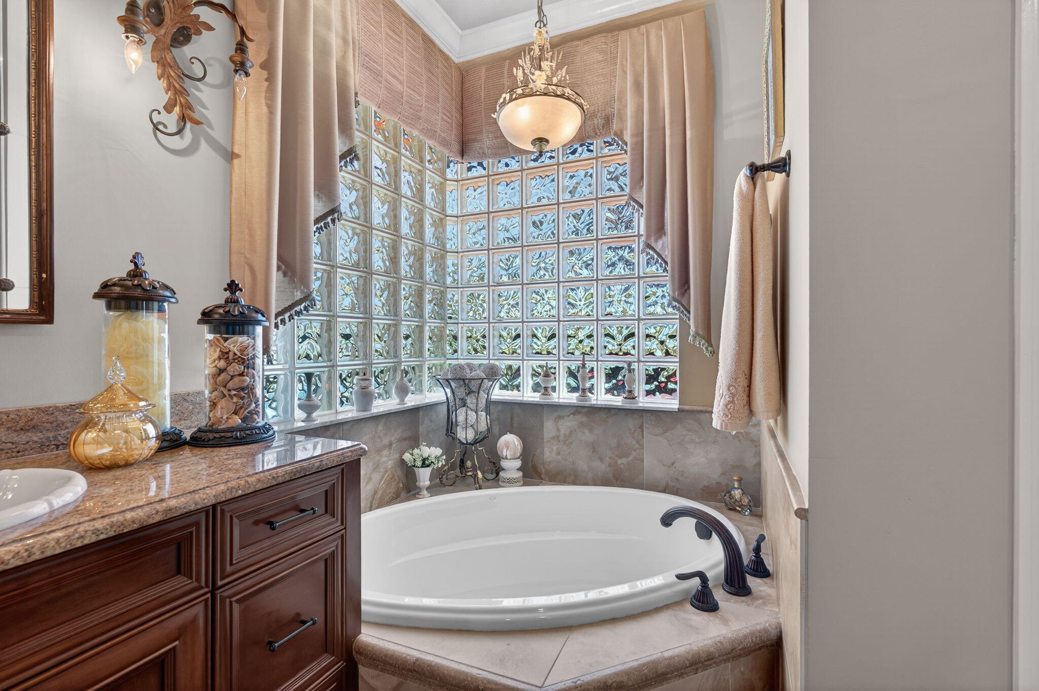 ABERDEEN / Muirhead Estates - Residential