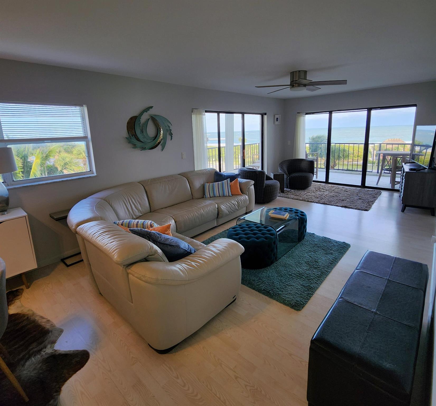 OCEAN HARBOUR CONDOMINIUM - Residential
