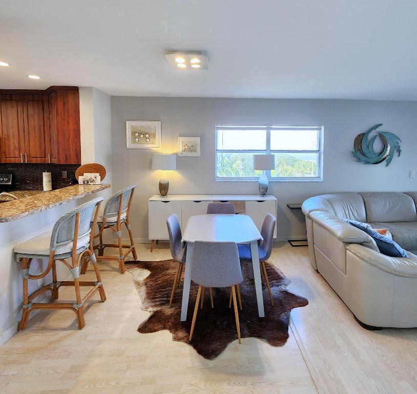 OCEAN HARBOUR CONDOMINIUM A - Residential