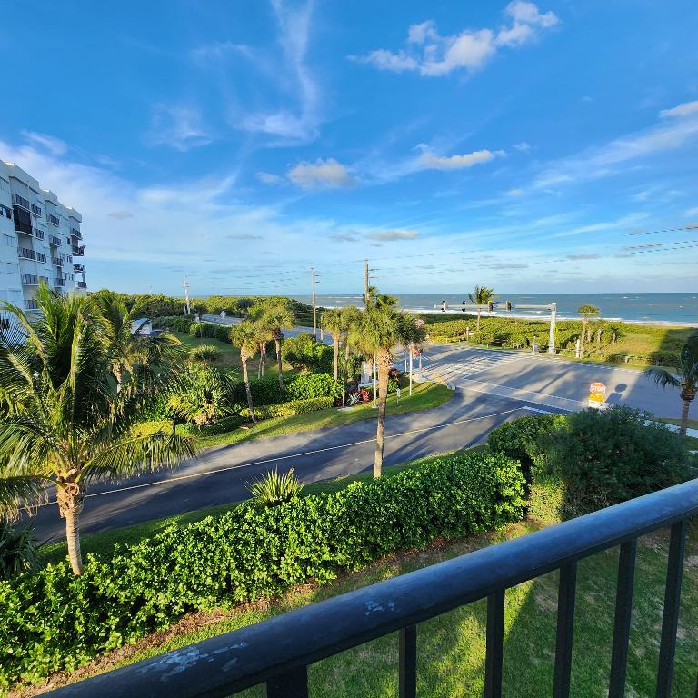 OCEAN HARBOUR CONDOMINIUM A - Residential