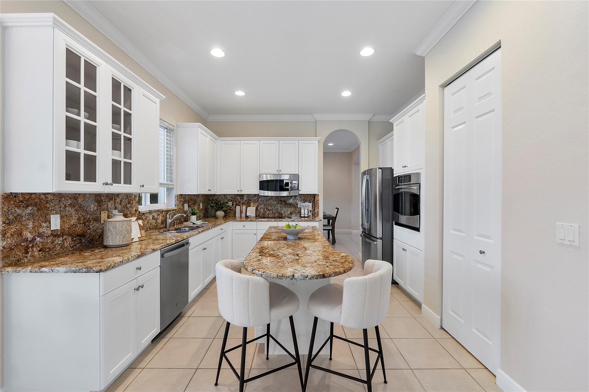 Heron Bay East 169-105 B - Residential