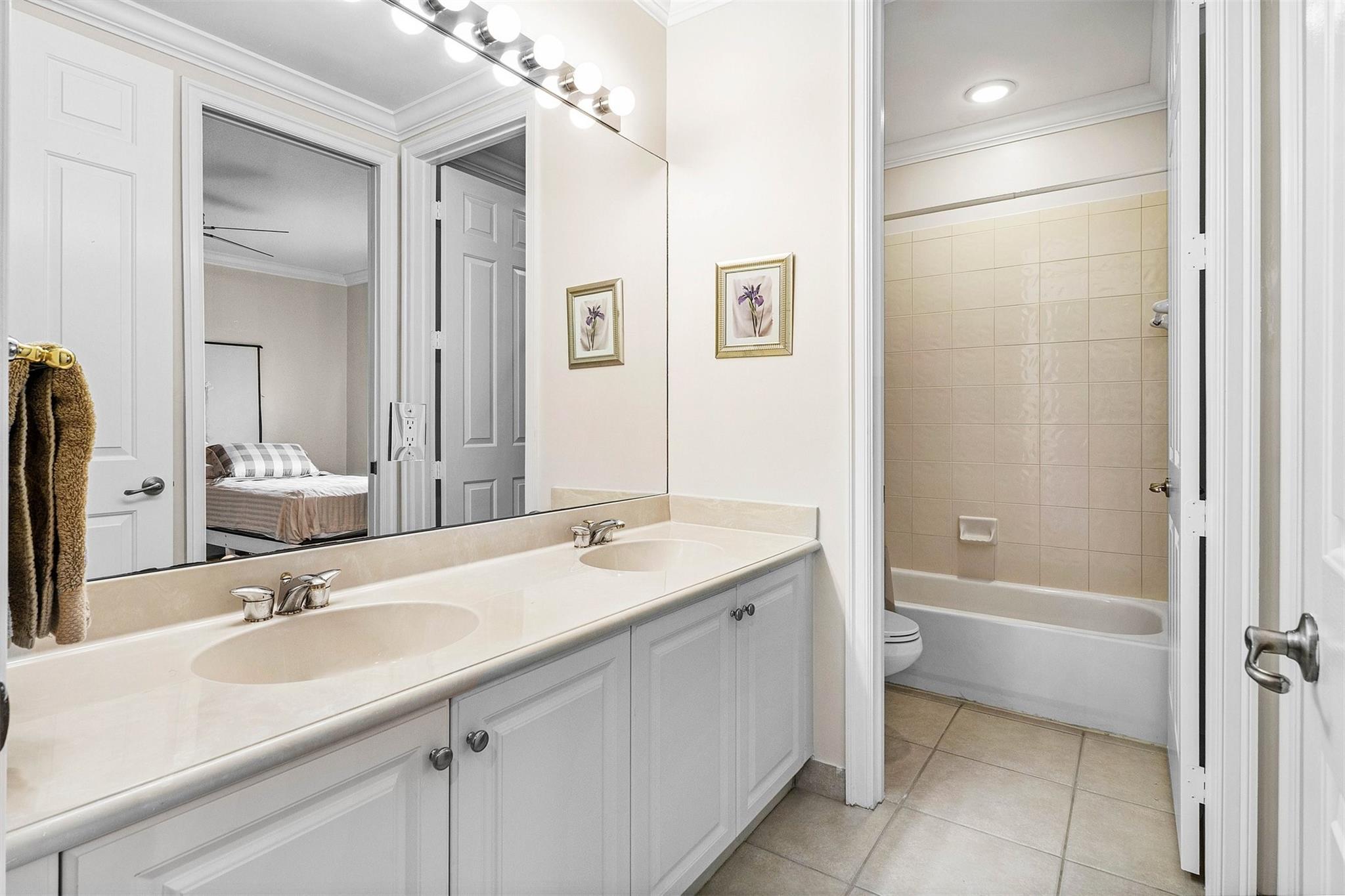 Heron Bay East 169-105 B - Residential