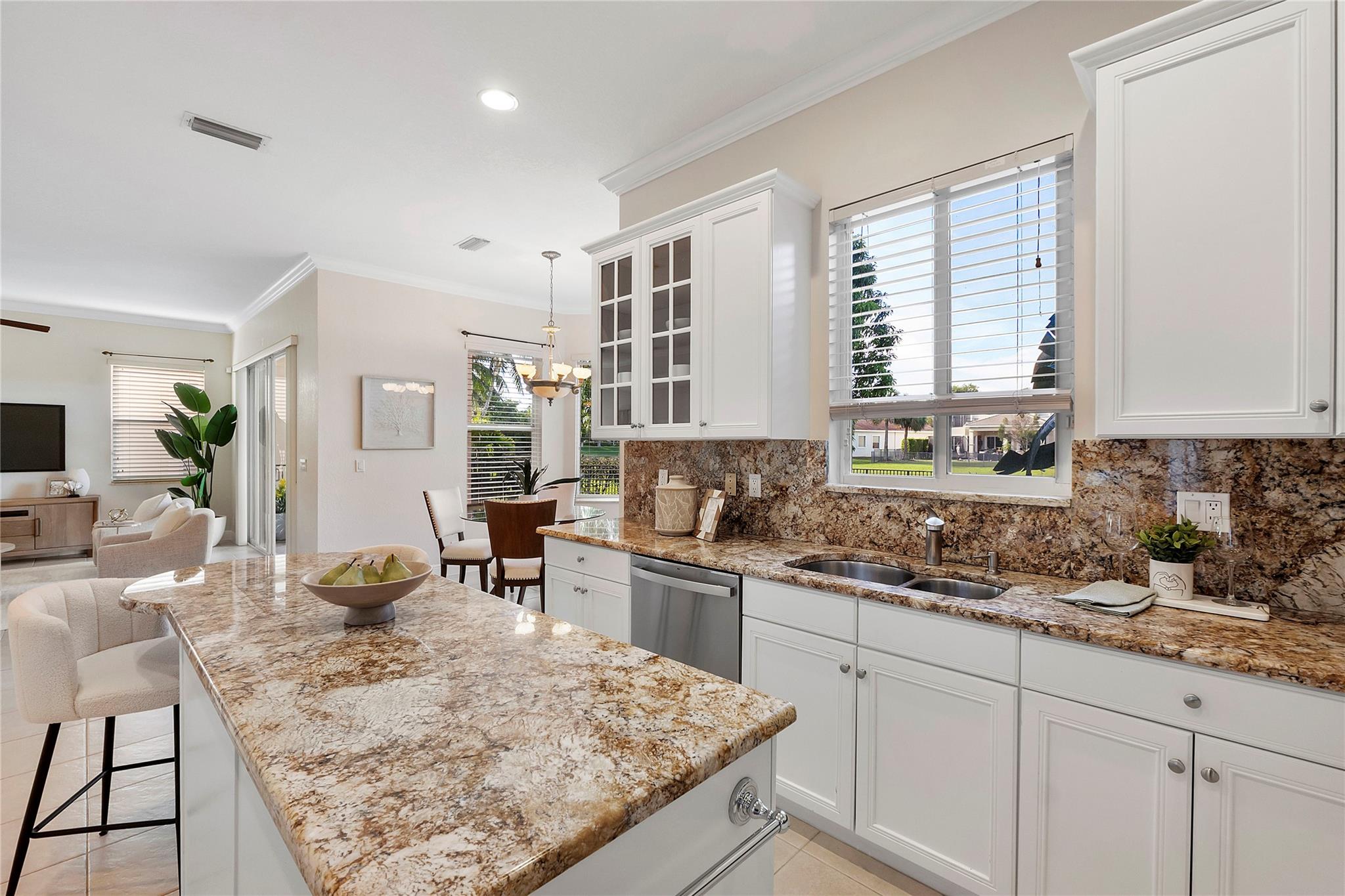 Heron Bay East 169-105 B - Residential