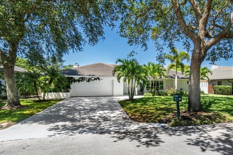 Single Family Residence in Palm Beach Gardens FL 15 Glengary Rd Rd.jpg