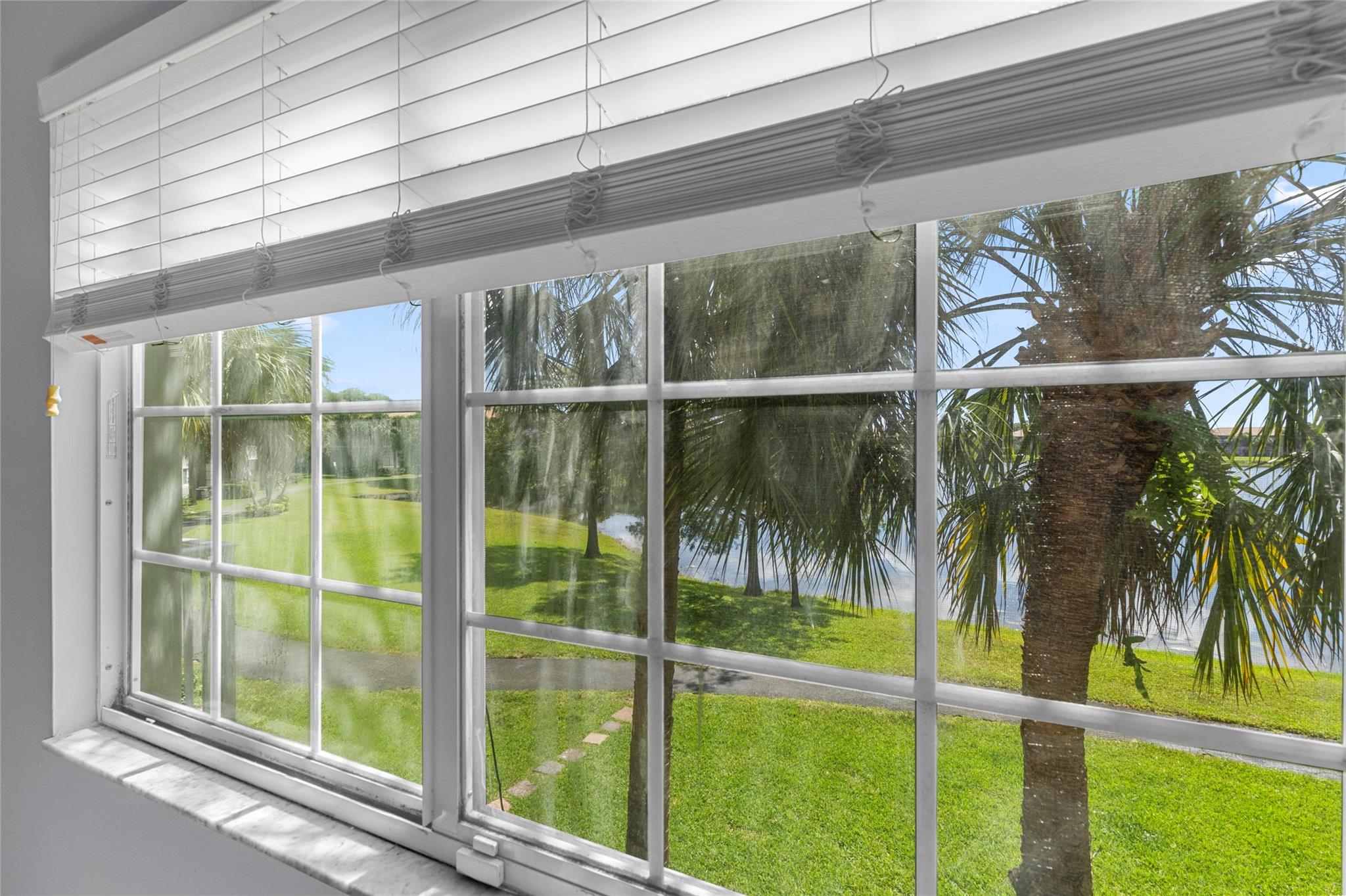 EVERGREEN LAKES - Residential
