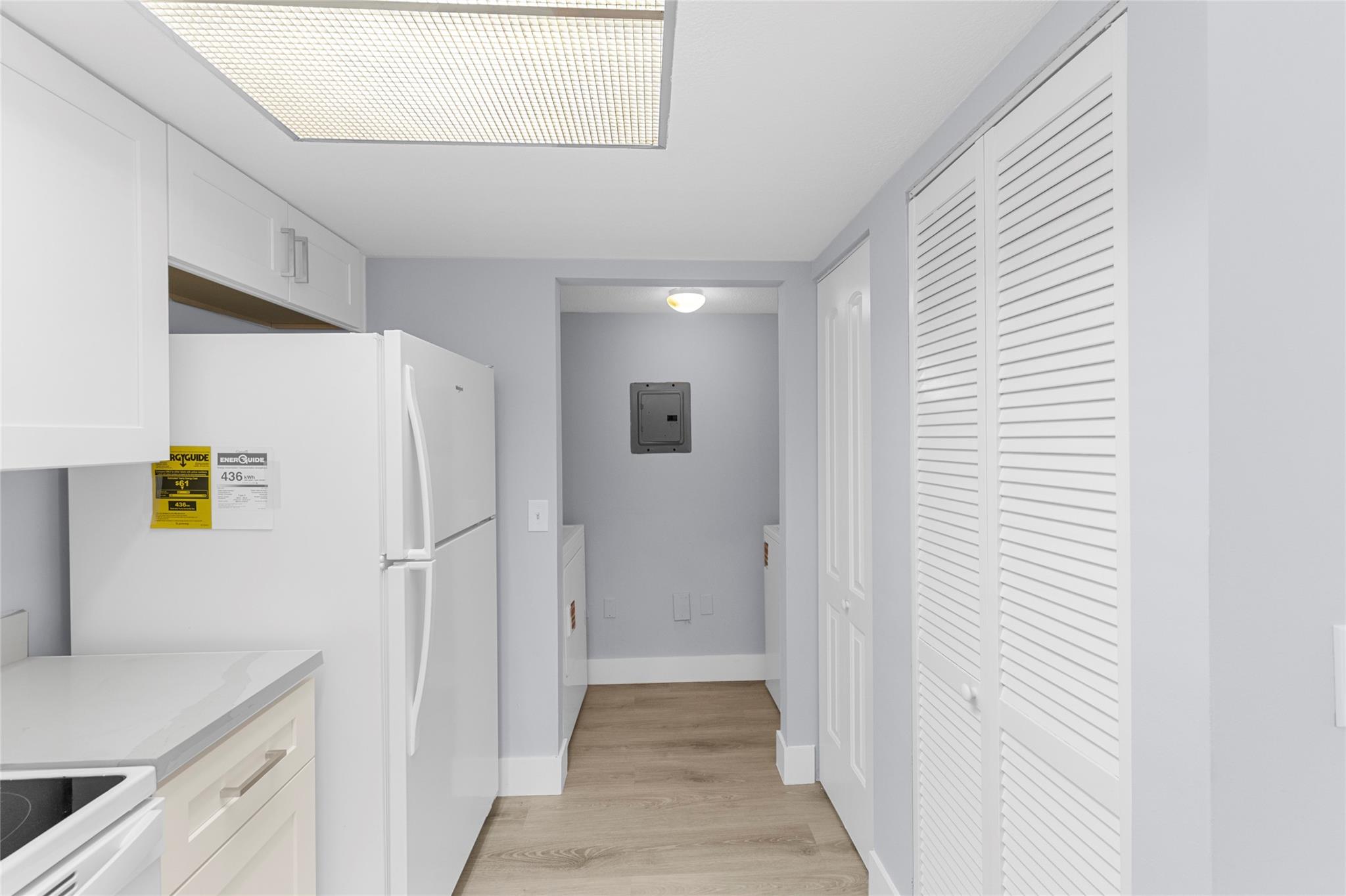 EVERGREEN LAKES - Residential