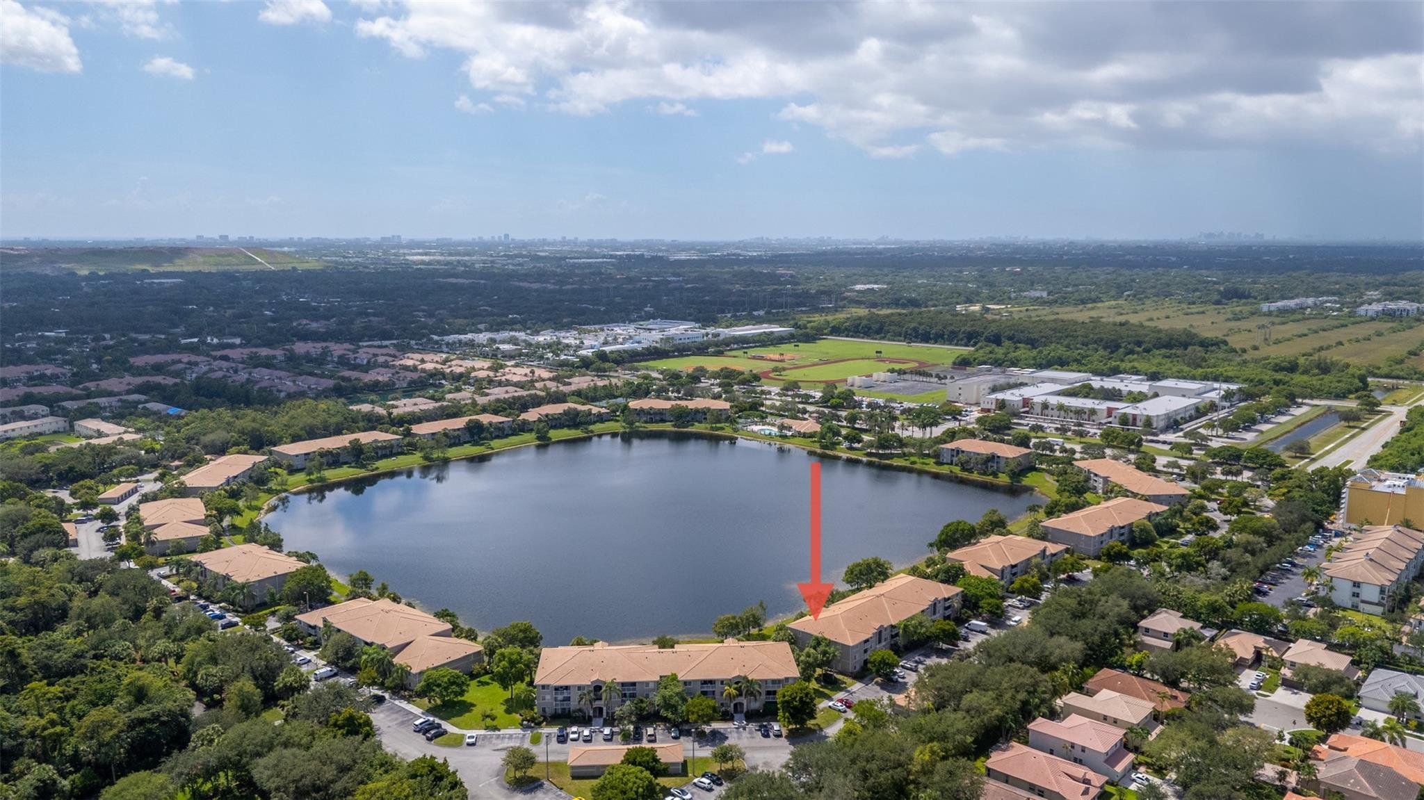 EVERGREEN LAKES - Residential