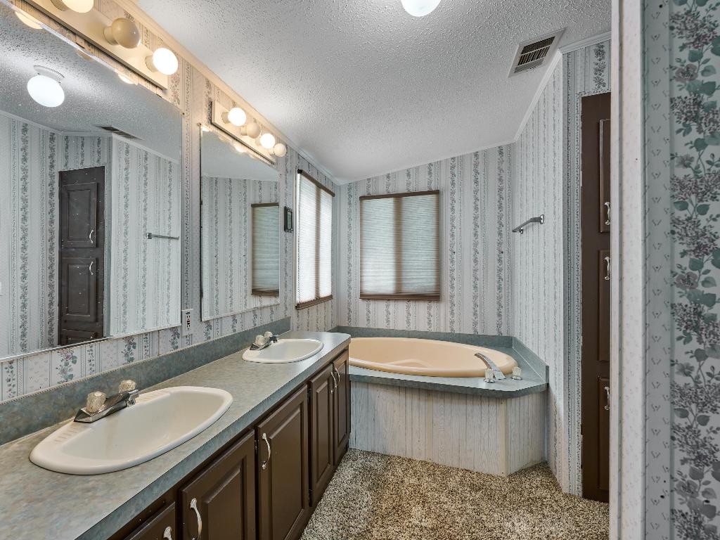 WOODBRIDGE MOBILE VILLAGE UNREC CO-OP - Residential