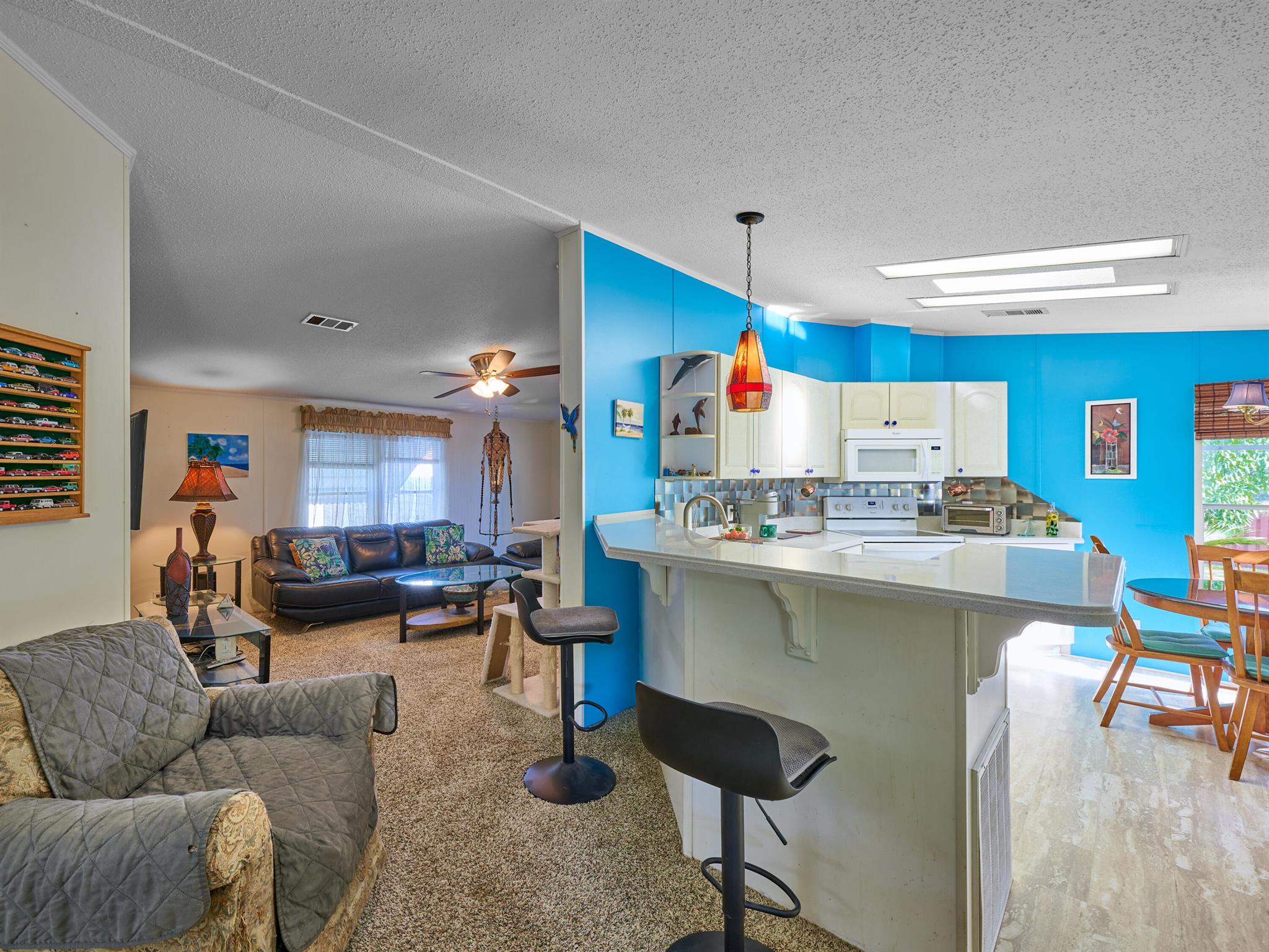 WOODBRIDGE MOBILE VILLAGE - Residential