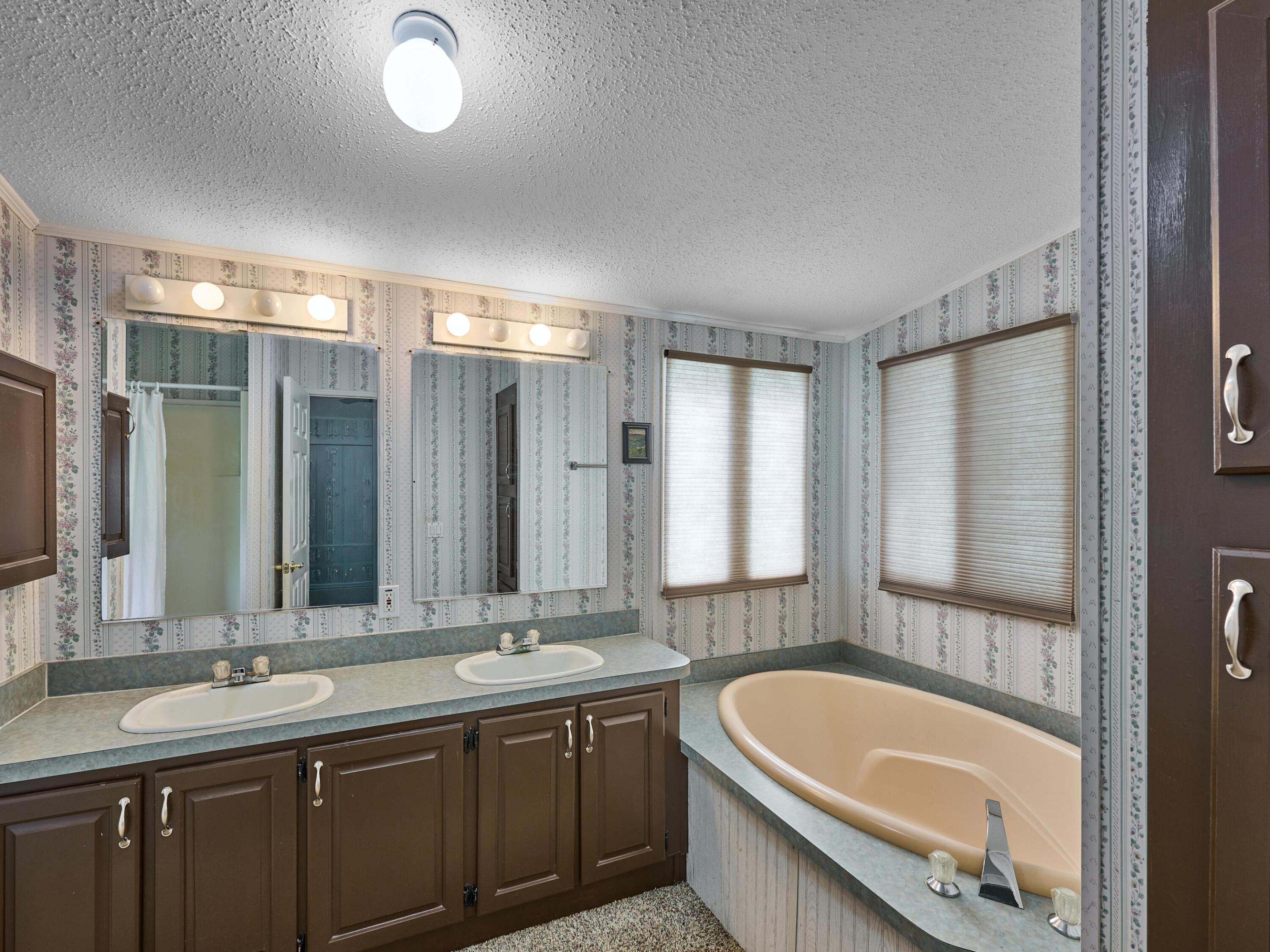 WOODBRIDGE MOBILE VILLAGE UNREC CO-OP - Residential