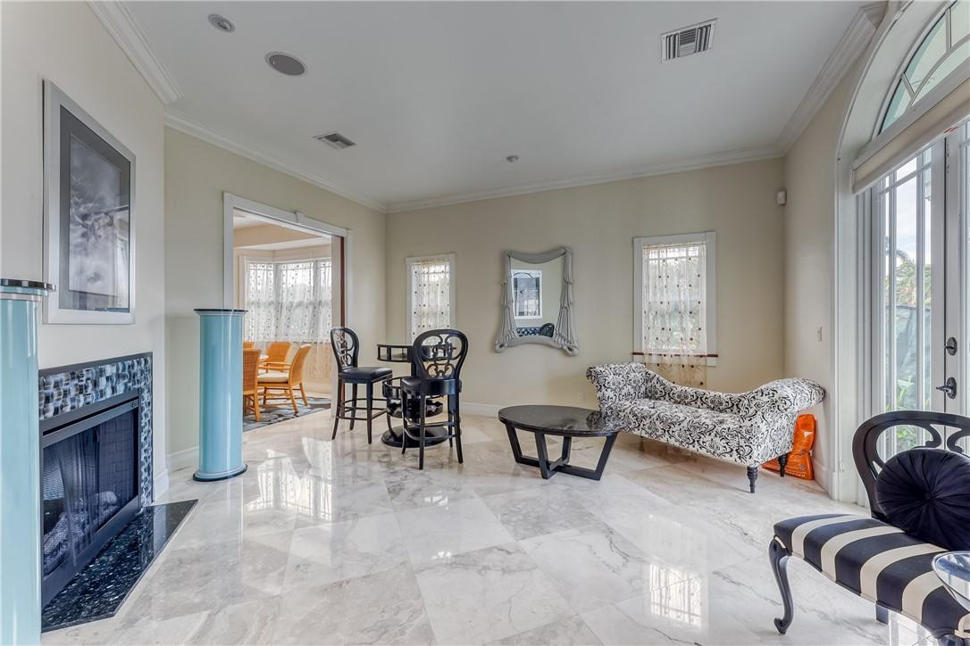 HARBOR BEACH EXTENSION - Residential