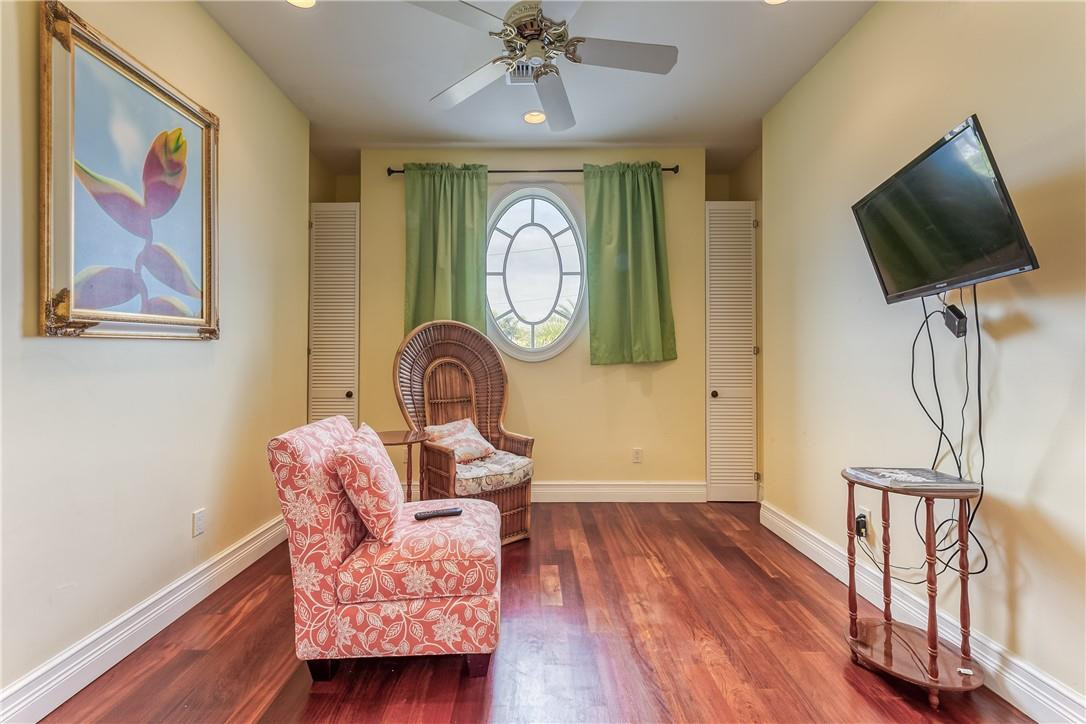 HARBOR BEACH EXTENSION - Residential