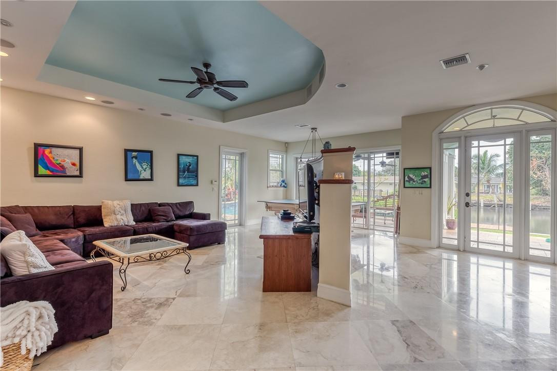 HARBOR BEACH EXTENSION - Residential