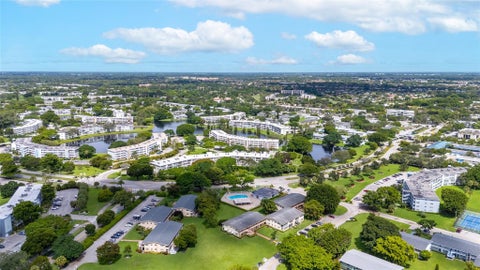 Tiny photo for 79 Prescott D, Deerfield Beach, FL 33442 (MLS # B26083077)